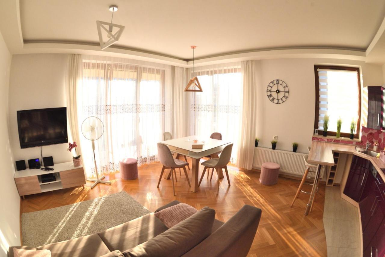 Lux Apartament Oliwa Park Gdansk Przymorze Blisko Plaza Jelitkowo I Sopot Apartment Exterior photo