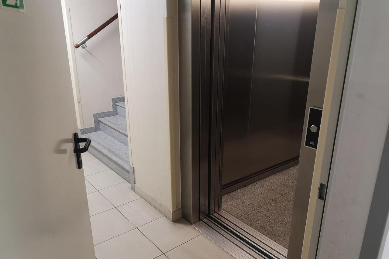 Lux Apartament Oliwa Park Gdansk Przymorze Blisko Plaza Jelitkowo I Sopot Apartment Exterior photo